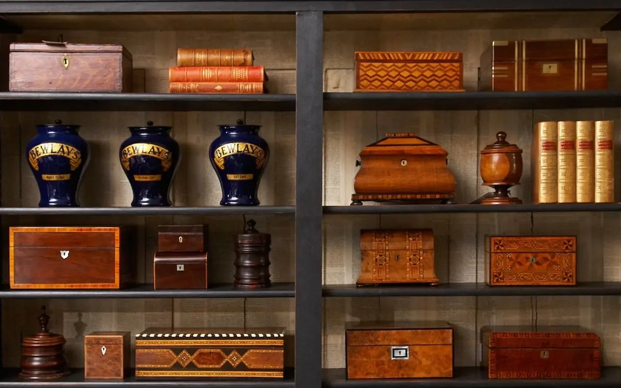 Avcılar Antika Eşya Alan Yerler